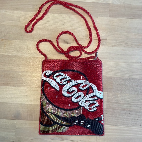 Coca Cola Beaded Purse. 6”x8”. Classic Coke colors. Never been used - new! - Picture 2 of 5